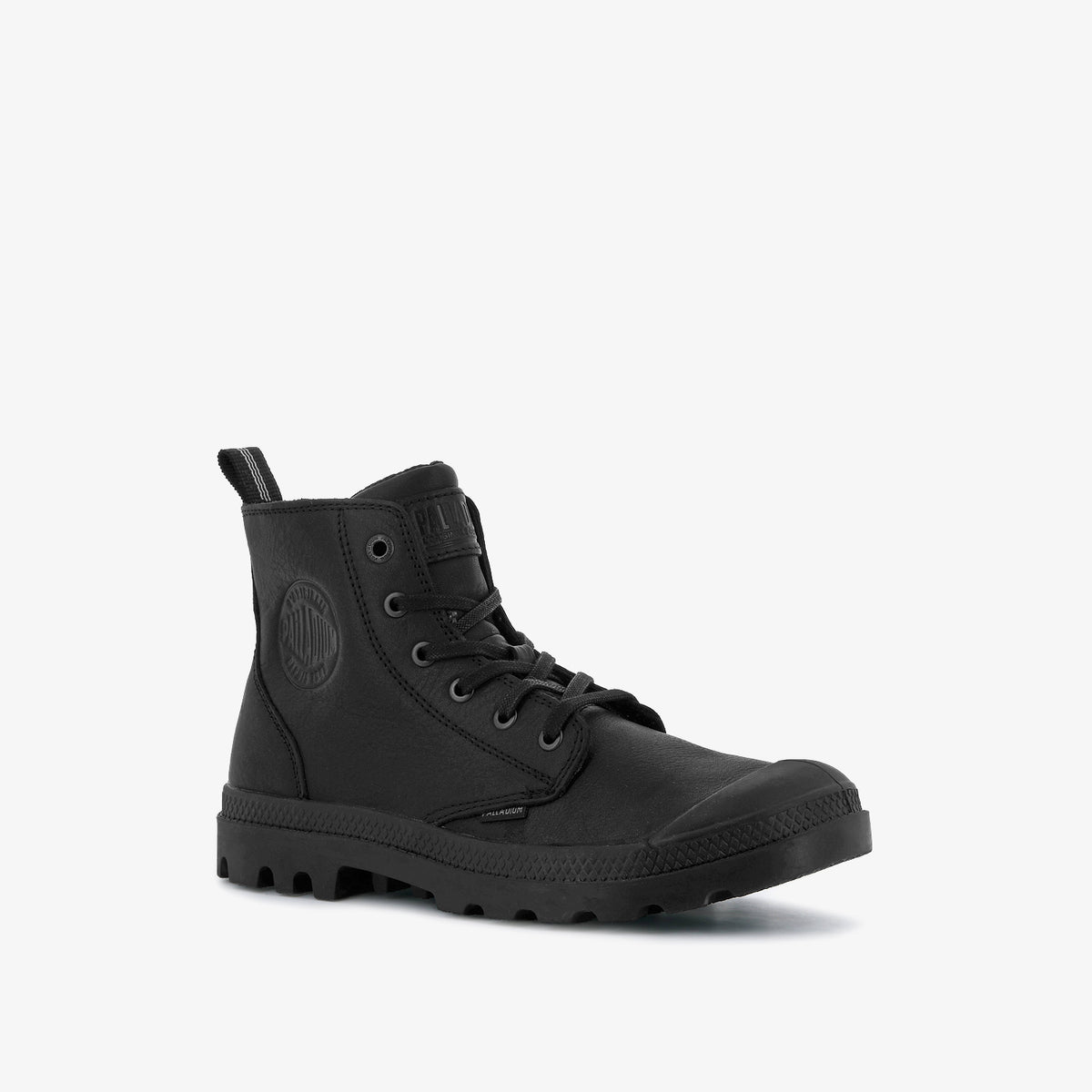 PAMPA ZIP LTH ESS WOMEN'S BOOTS - BLACK/BLACK