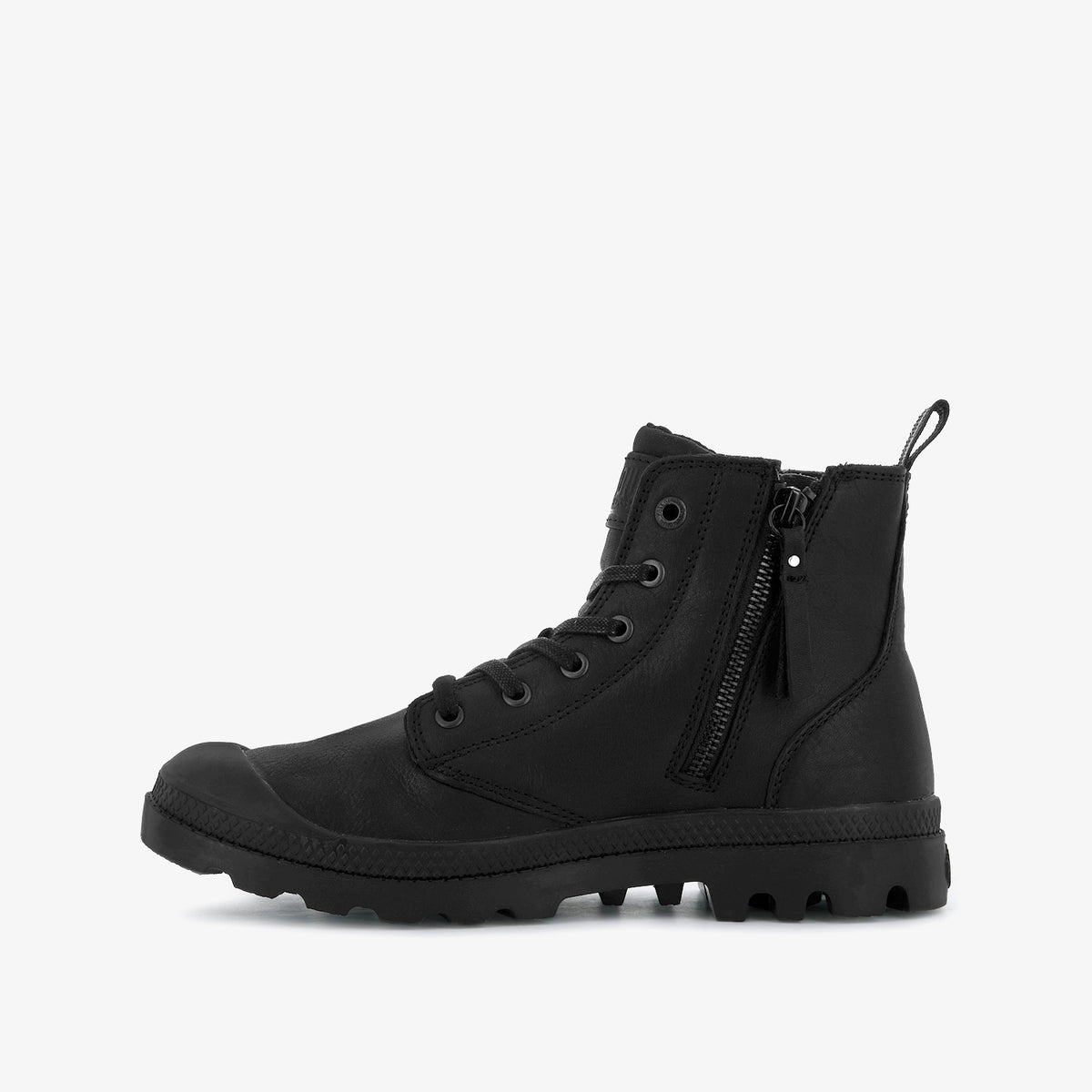 PAMPA ZIP LTH ESS WOMEN'S BOOTS - BLACK/BLACK